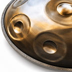 Handpan D-Moll Kurd Premium in Gold, Detailansicht